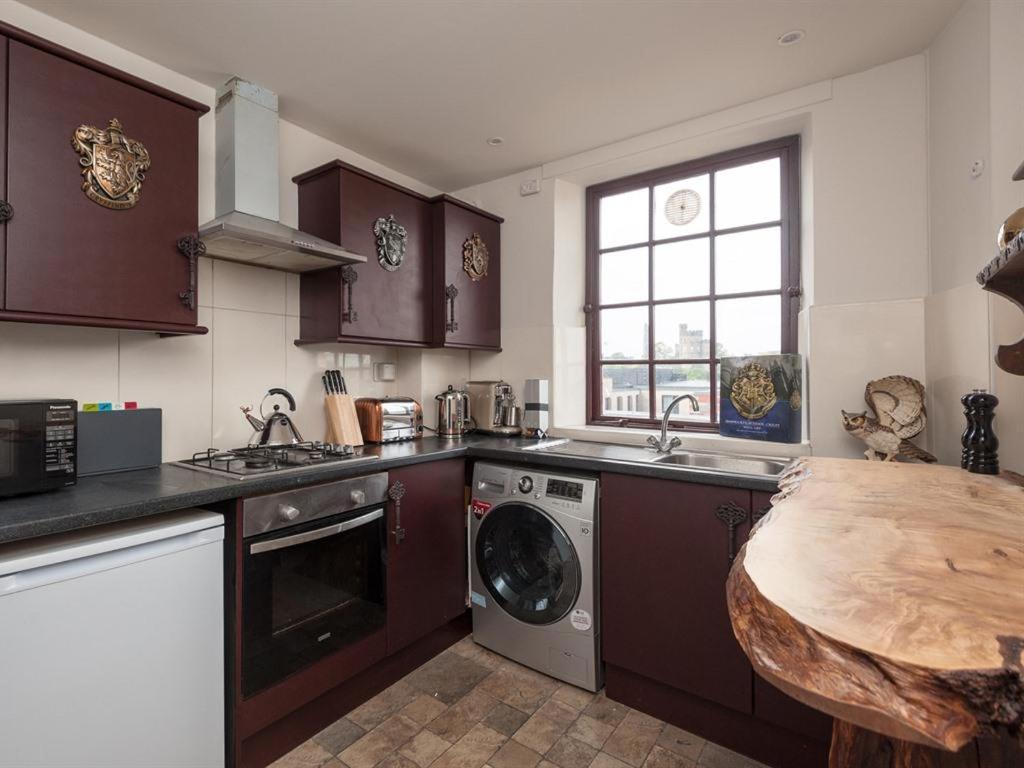 Canongate Luxury Homestay Edinburgh Eksteriør bilde